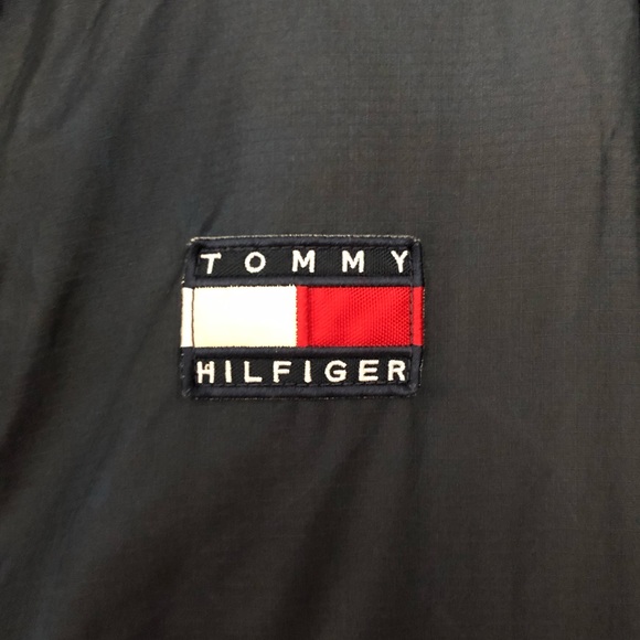 Tommy Hilfiger men’s jacket. - Picture 3 of 8